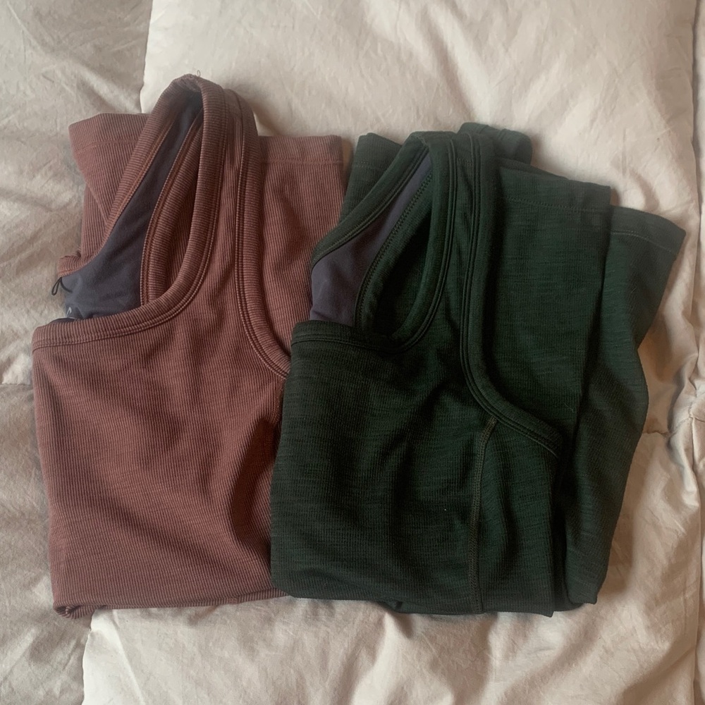 Prana Ribbed Athletic Top in Mocha and Forest Green